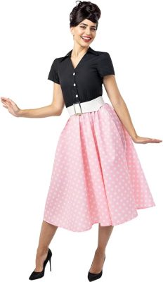 women's 50s outfit